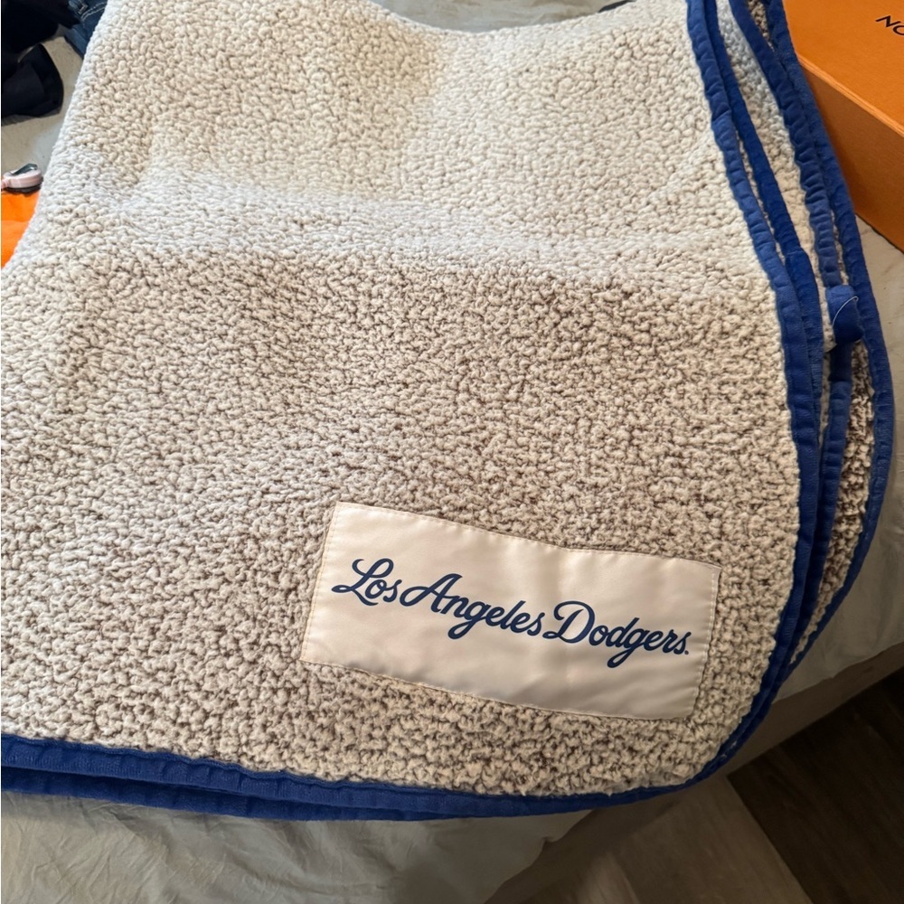 Los Angeles Dodgers Sherpa Blanket
